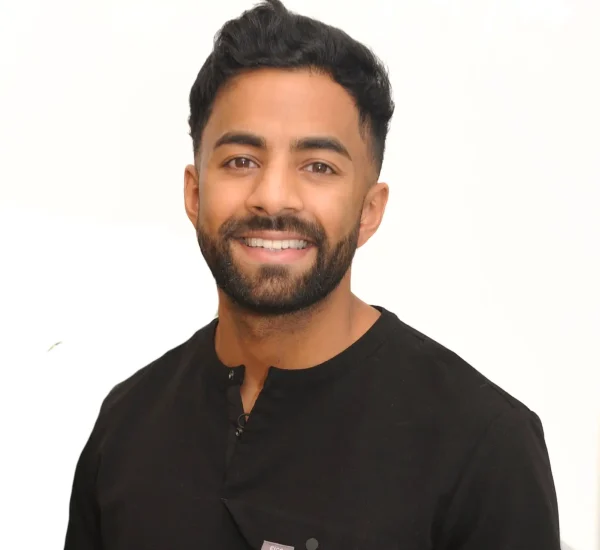 Dental-Implant-Surgeon